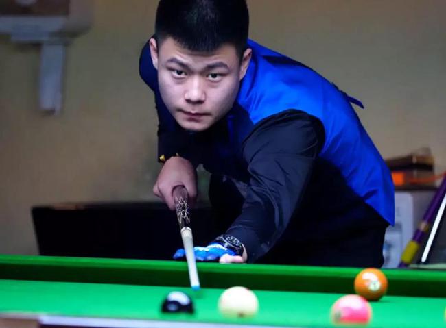 全场观众的 全场观众的