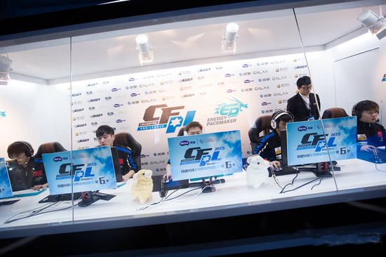 他都是团队 他都是团队