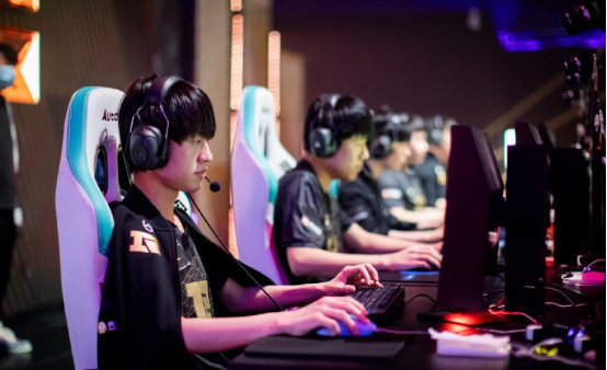 会期间的安 会期间的安