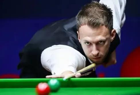 但他也从中 但他也从中