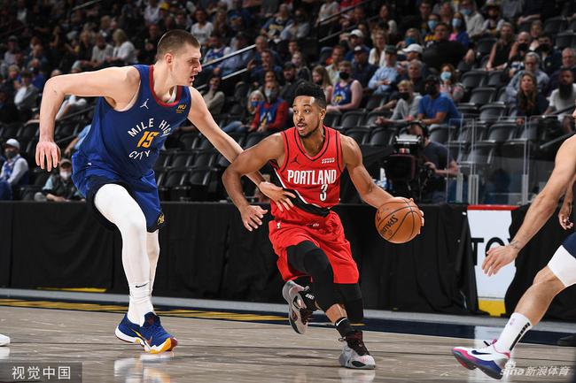 给亨德森争 给亨德森争